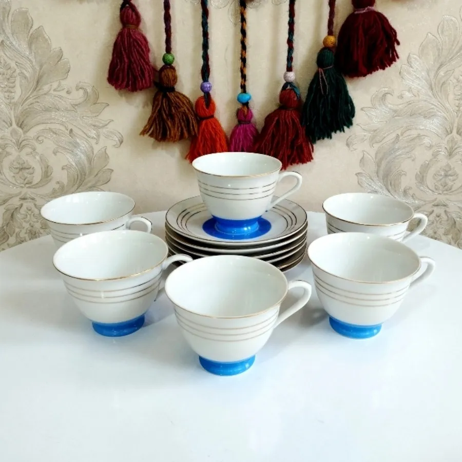 فنجان ونعلبکی