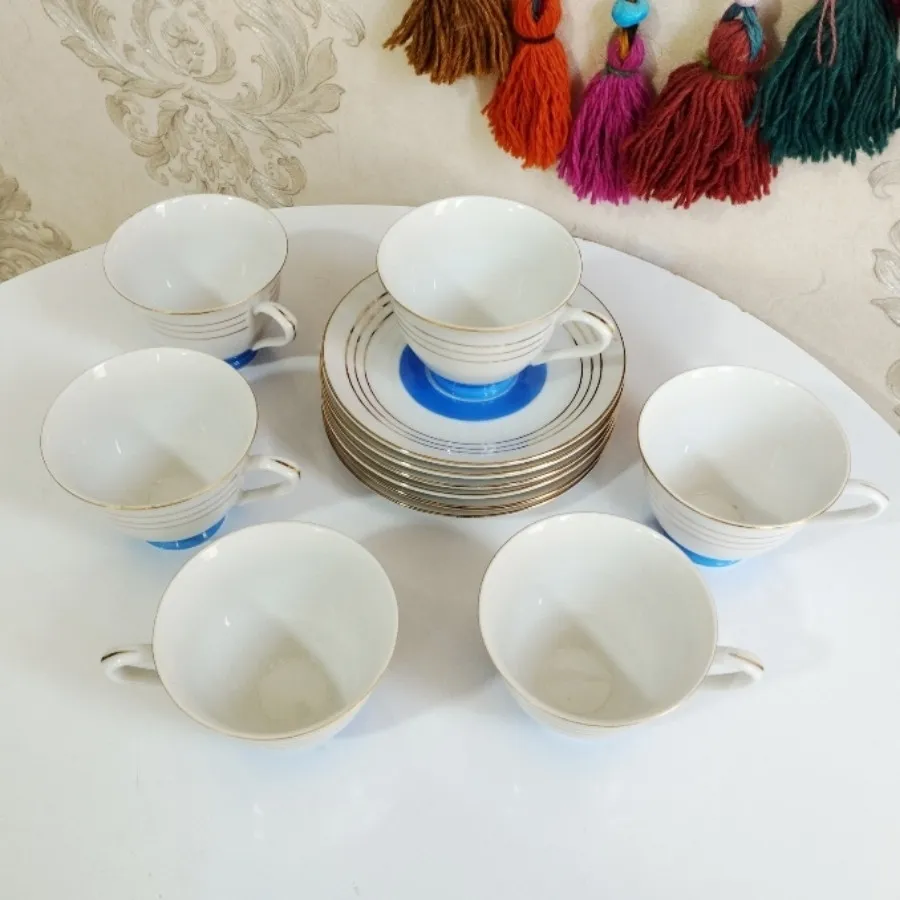 فنجان ونعلبکی