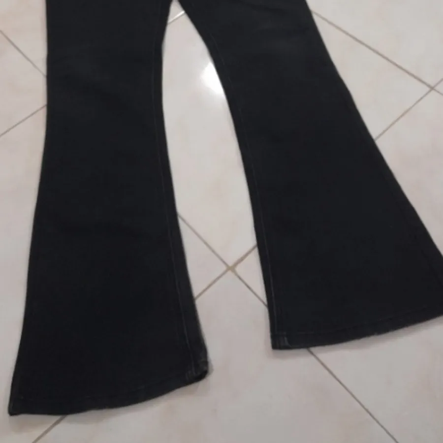 شلوار جین دم پا