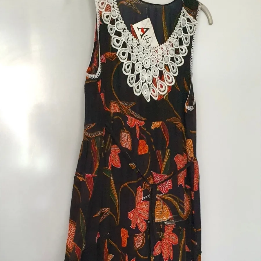 پیراهن ساحلی