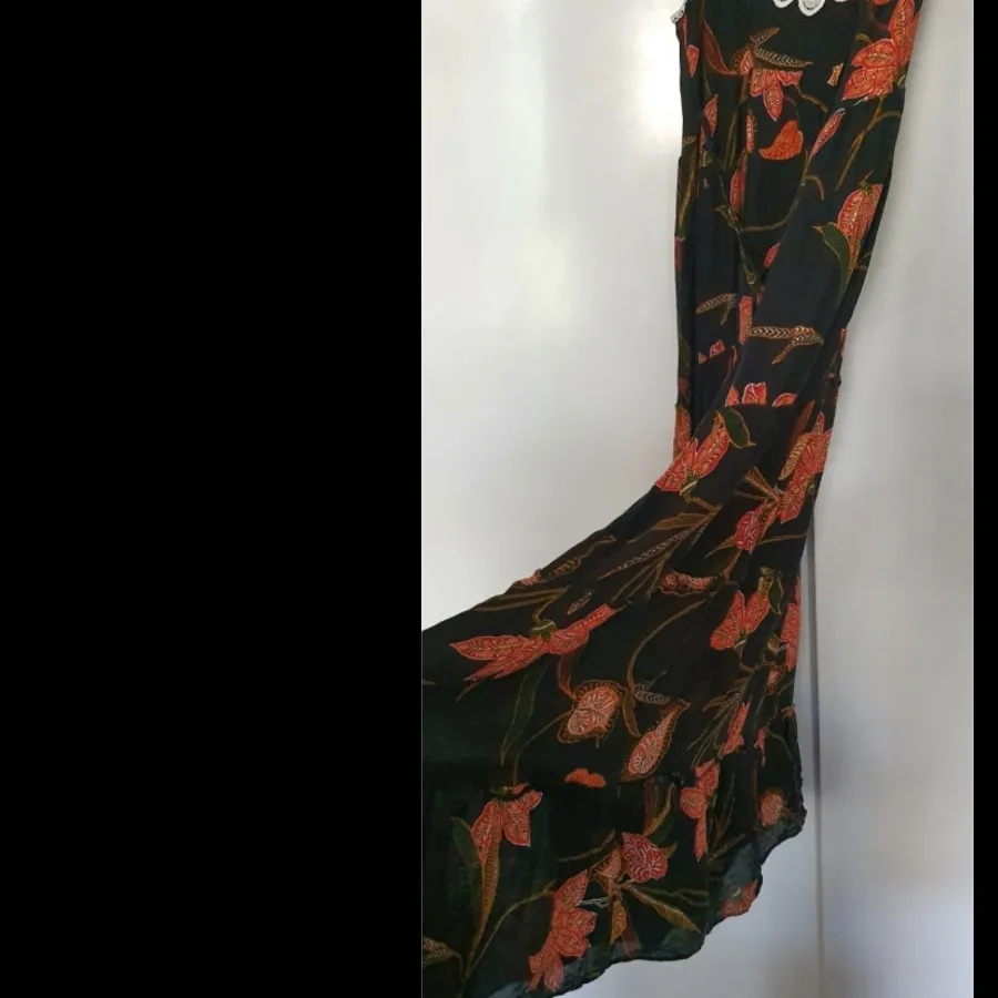 پیراهن ساحلی