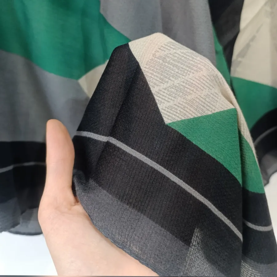 روسری سبز پولداری