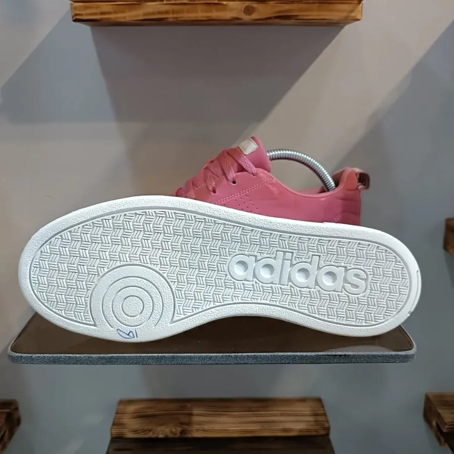 کفش کتونی اورجینال