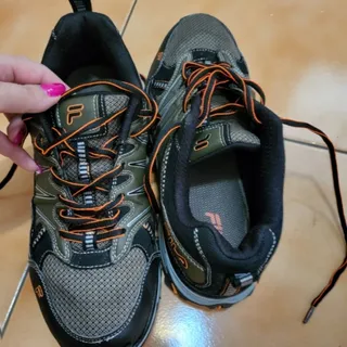 کفش طبیعت گردی اصل Fila