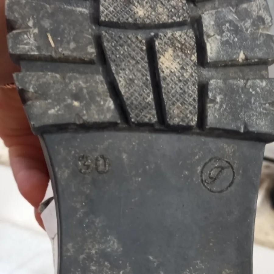 کفش بوت بچه گانه