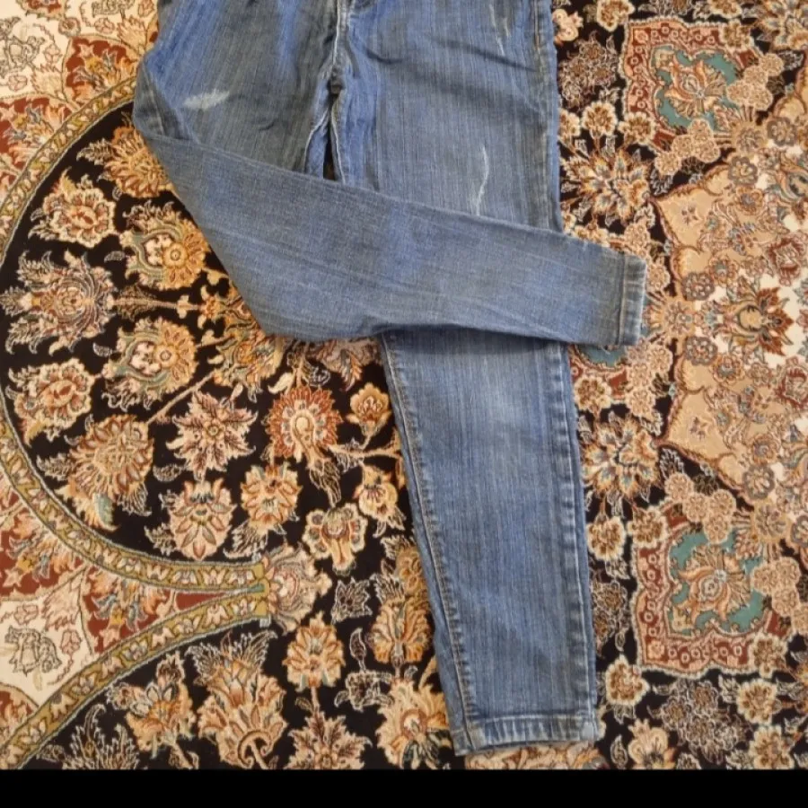 شلوار جین مانگو