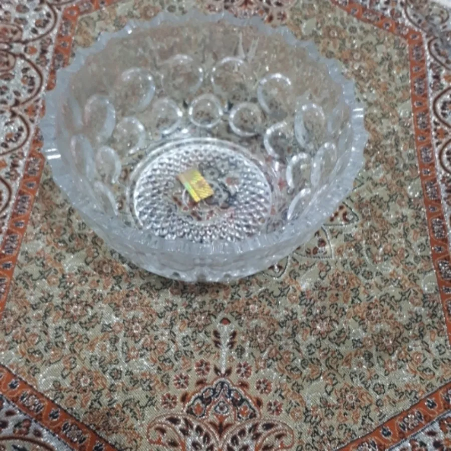 میوه خوری و کاسه