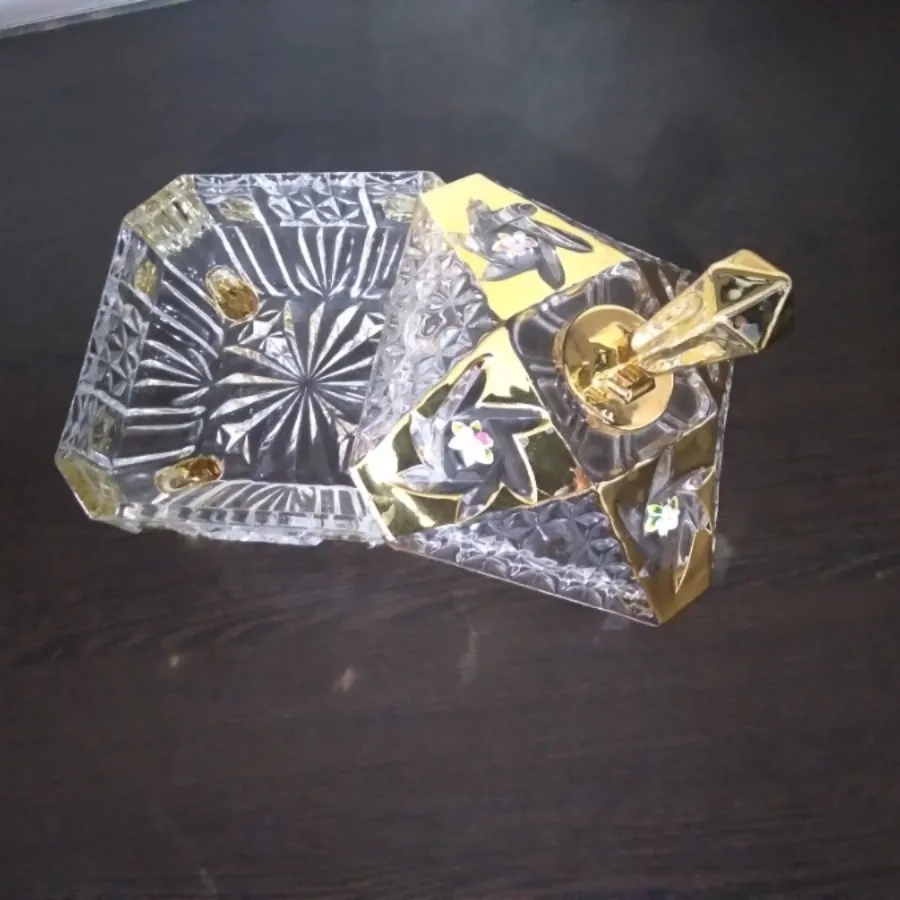 شکلات خوری