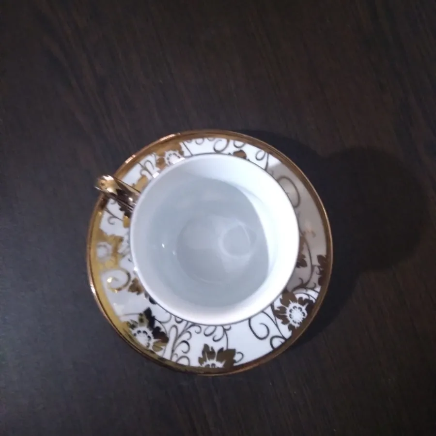 فنجان نعلبکی