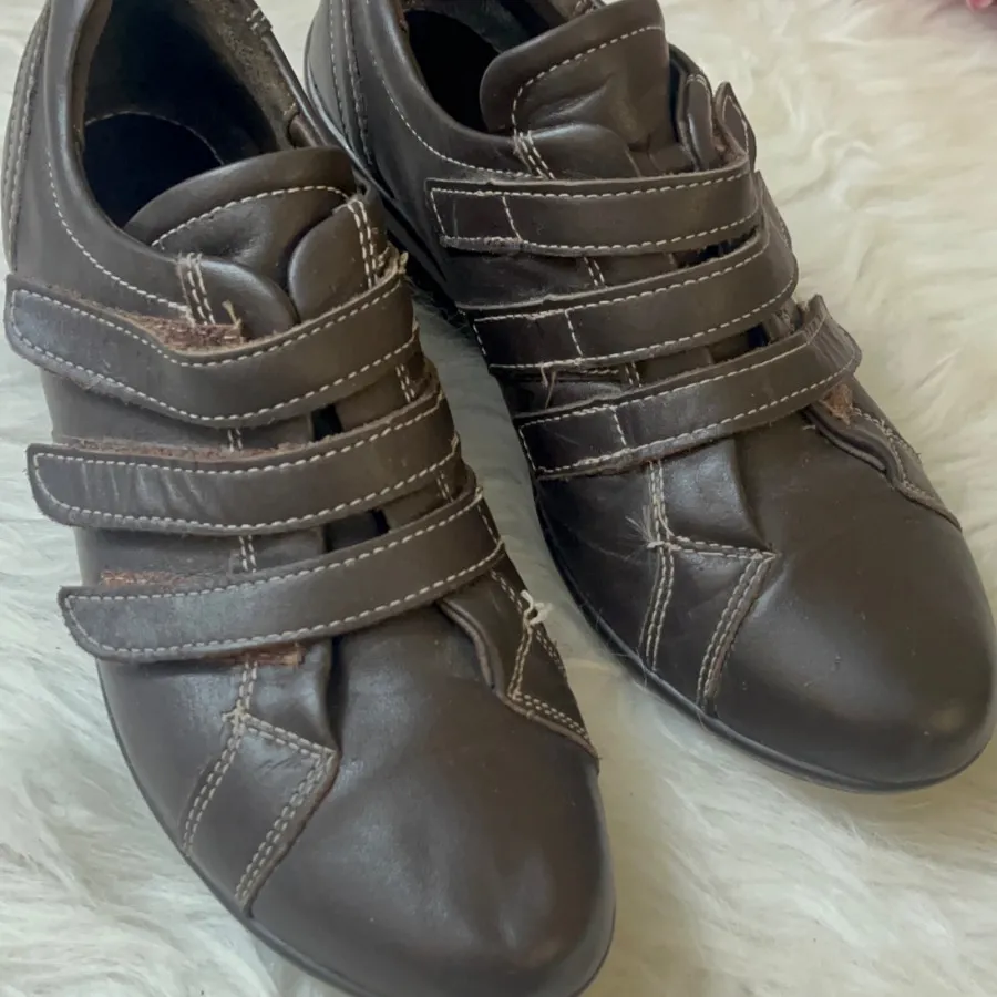 کفش کتونی shifer سایز 38