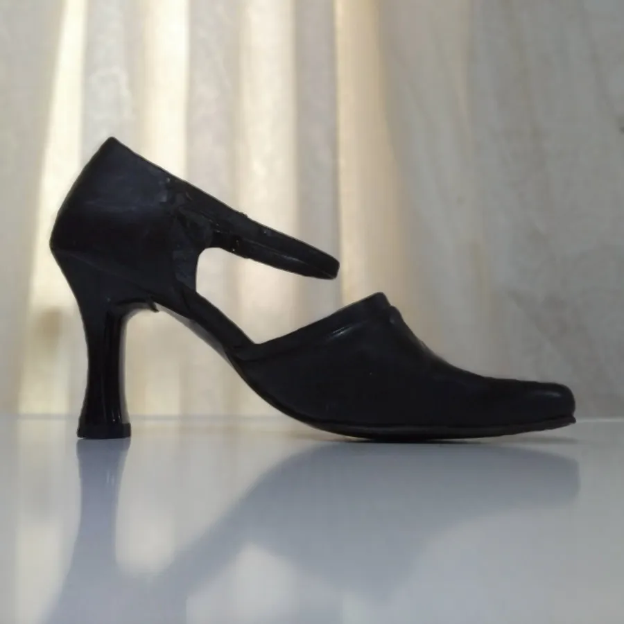 کفش رسمی زنانه