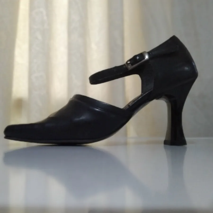 کفش رسمی زنانه