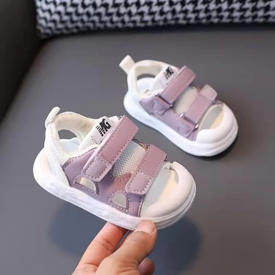 صندل بچگانه
