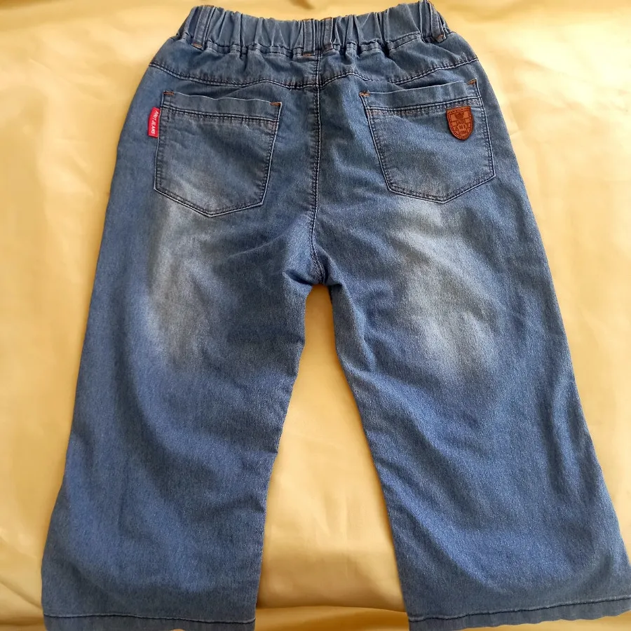 شلوار جین بچگانه