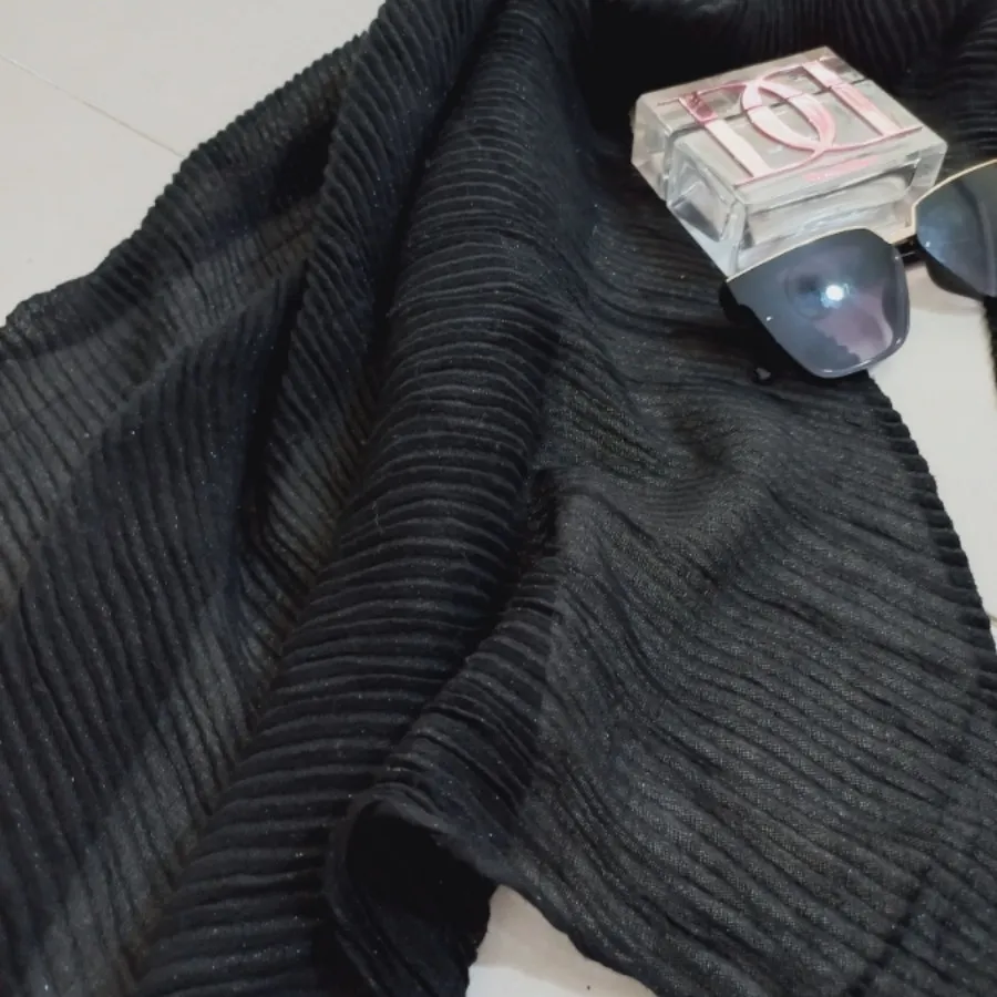 شال پلیسه شاین