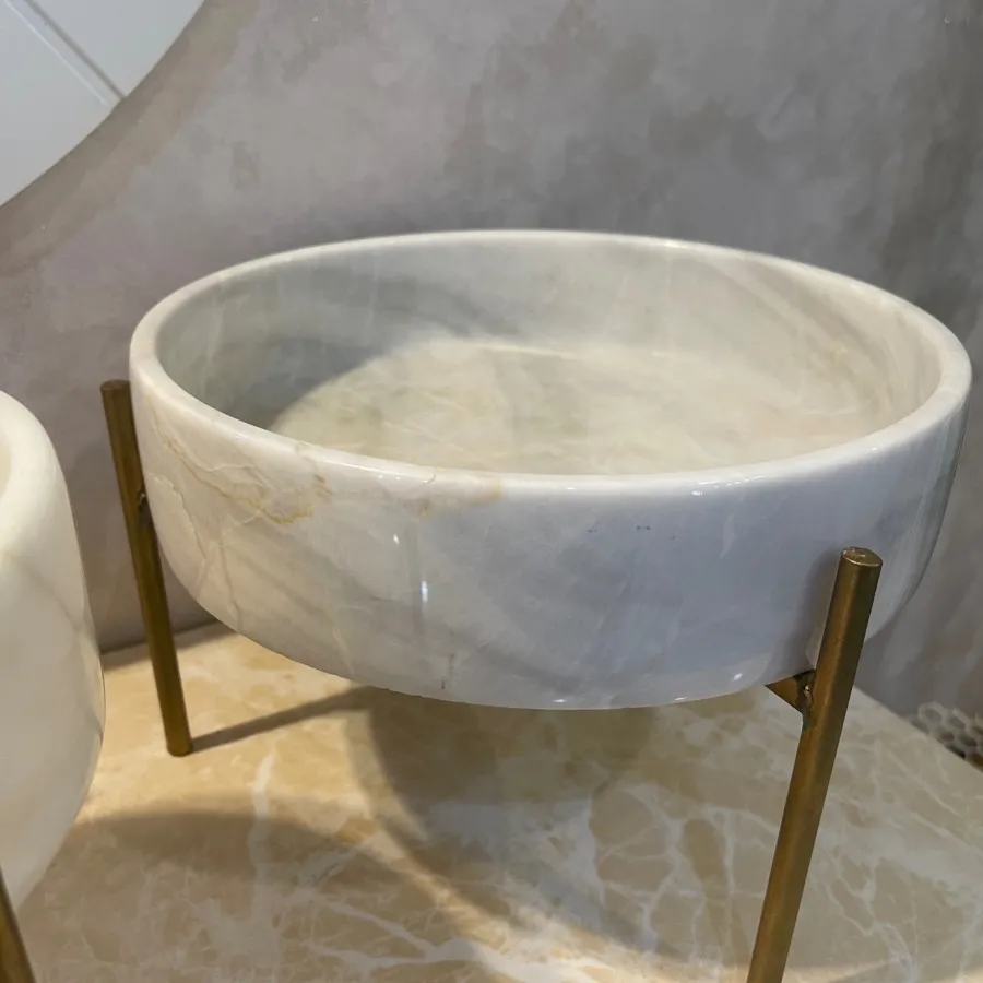 ظروف پذیرایی سنگی