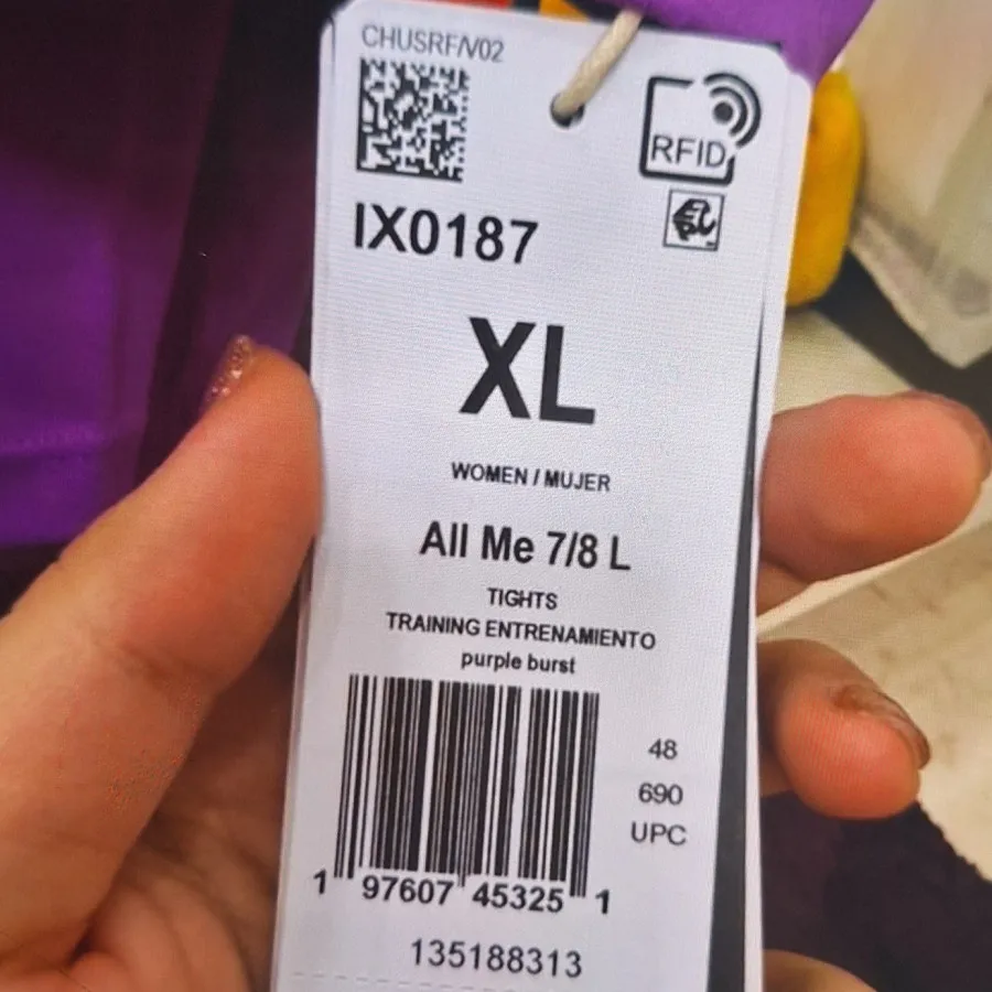 لگ ورزشی ادیداس