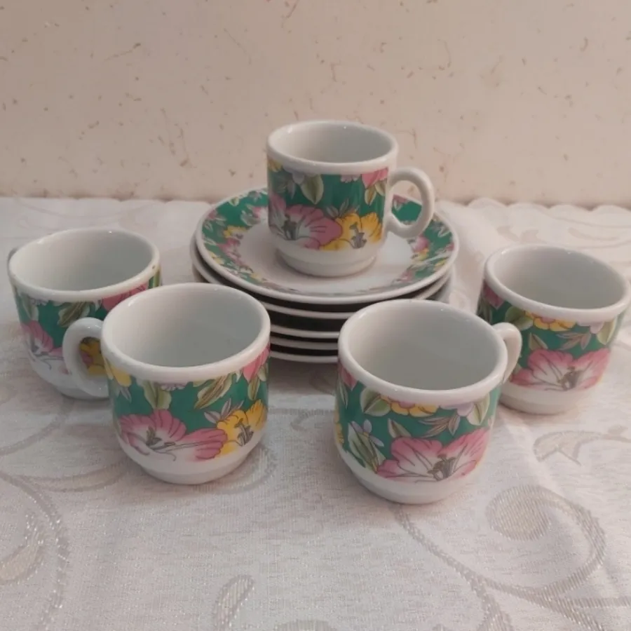 فنجان قهوه خوری قدیمی