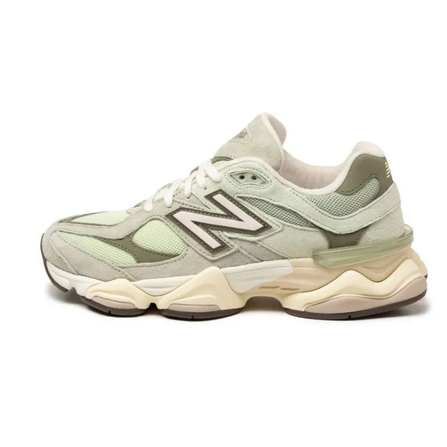 کتونی نیوبالانس ویتنام