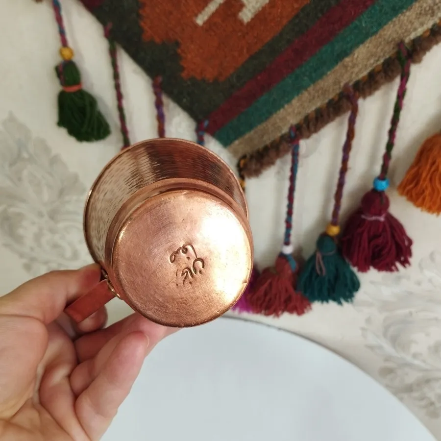 لیوان مسی