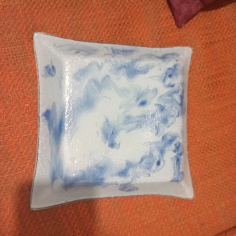 میوه خوری ابر و باد