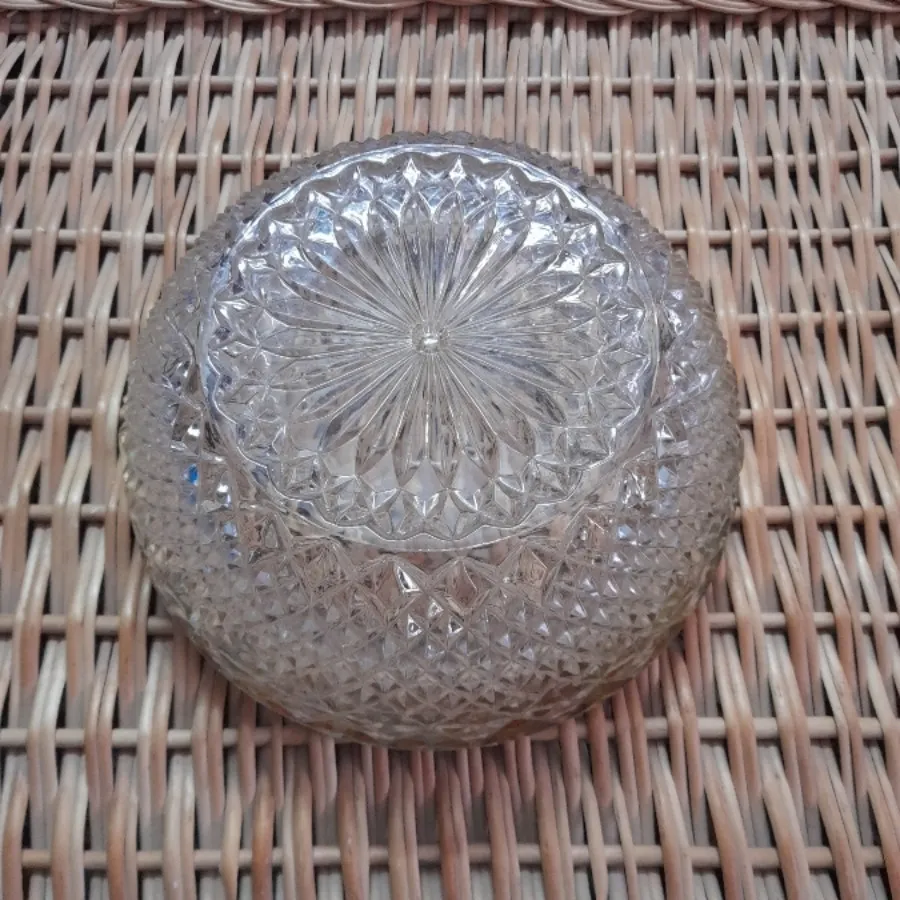 کاسه آمریکایی قدیمی