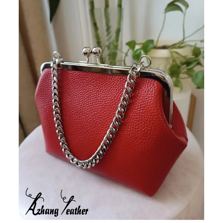 کیف چرم طبیعی رنگ قرمز
