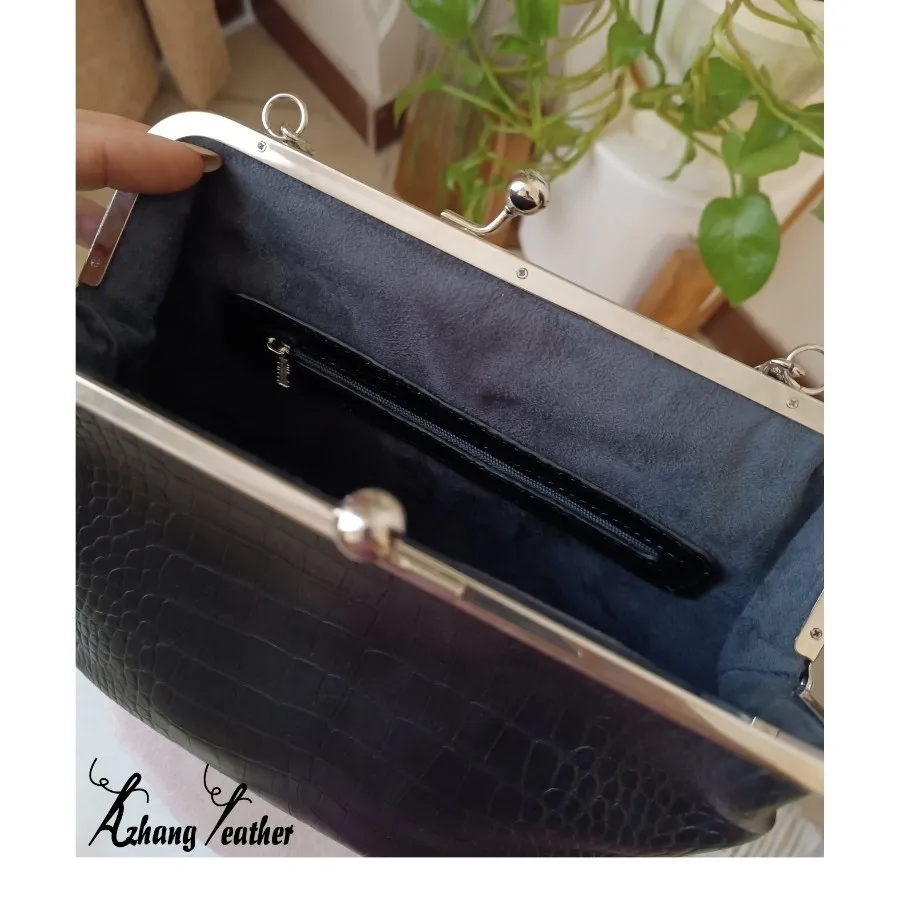 کیف چرم طبیعی دهانه فلزی