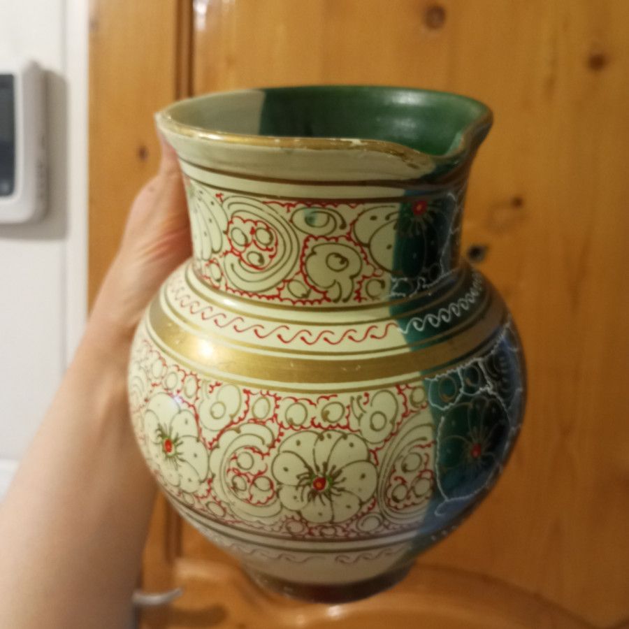 پارچ سنتی دو رنگ قدیمی