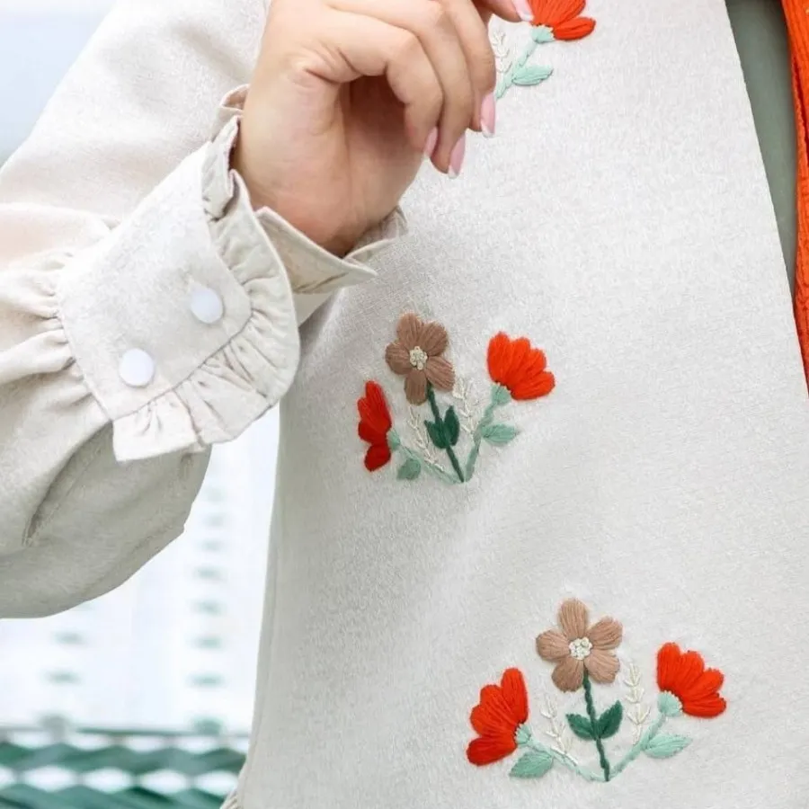 کت و دامن آدراپا