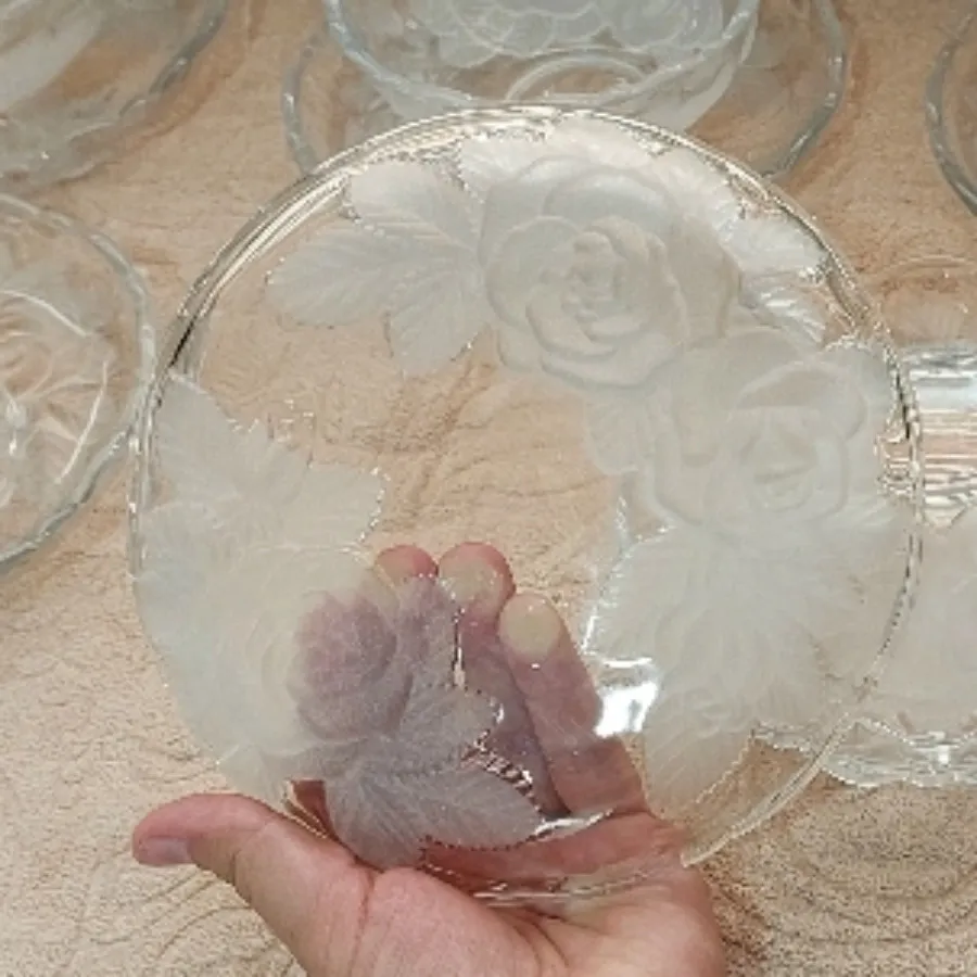 آجیل  خوری