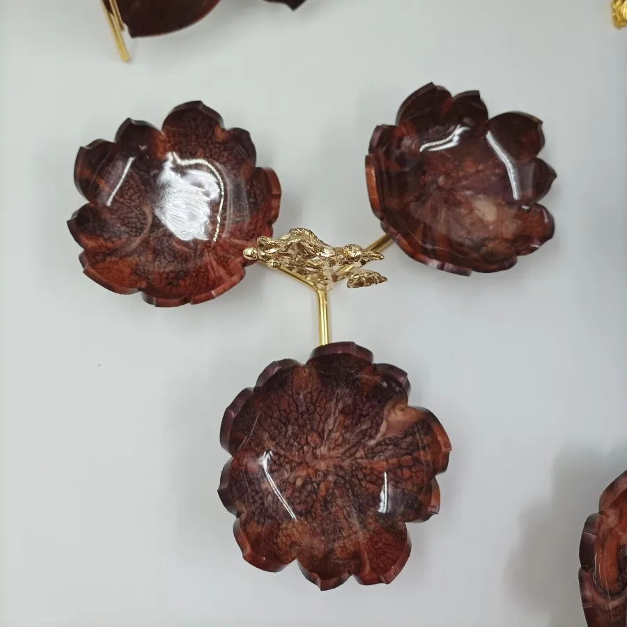 سرویس پذیرایی رزینی
