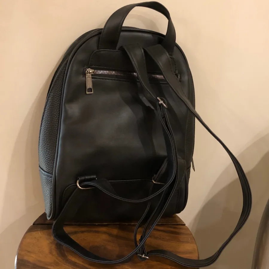 کیف کوله مشکی