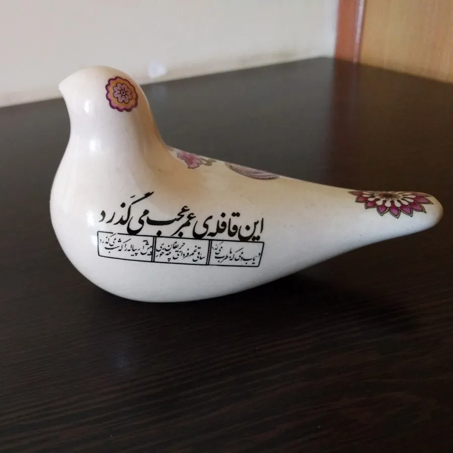 دکوری پرنده سفالی