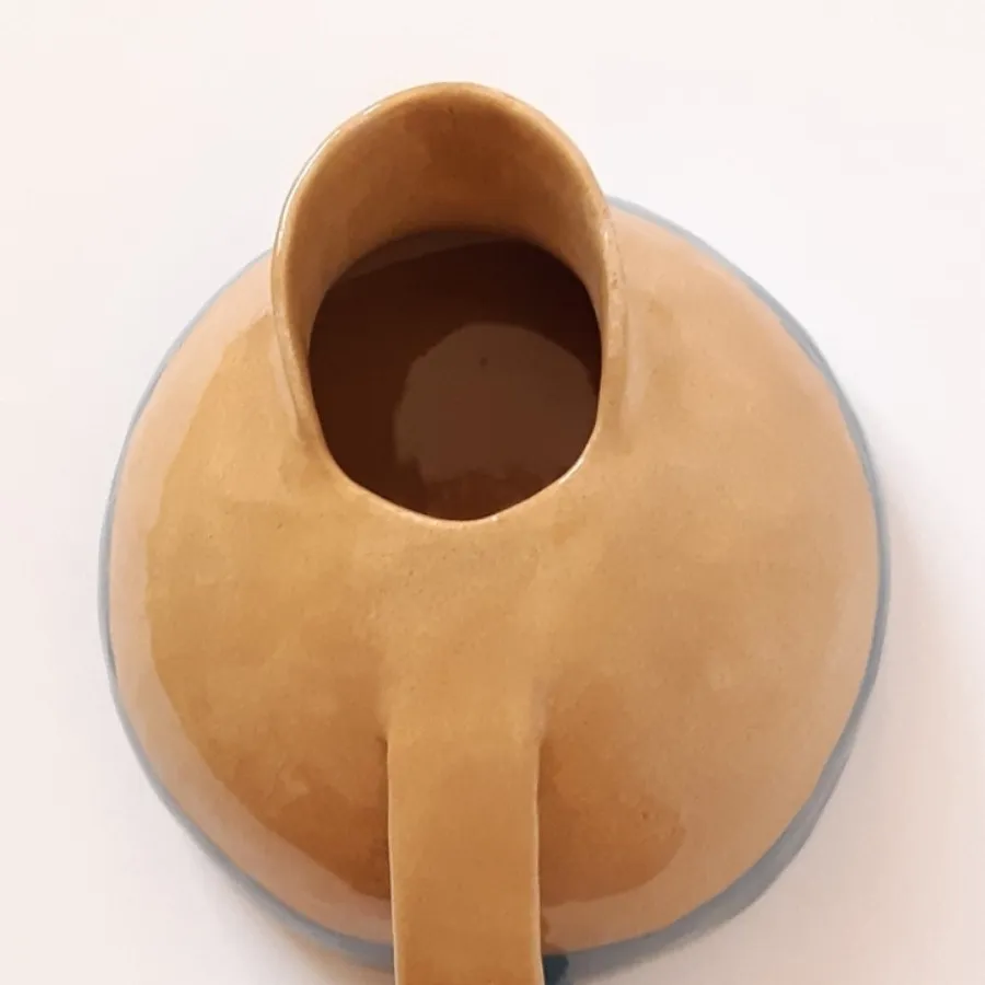 پارچ آب