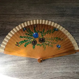 بادبزن چوبی ژاپنی