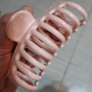 کلیپس صورتی