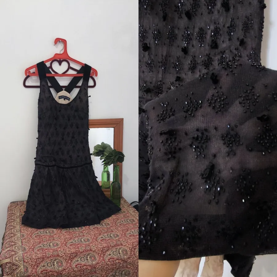 پیراهن منجوق دوزی