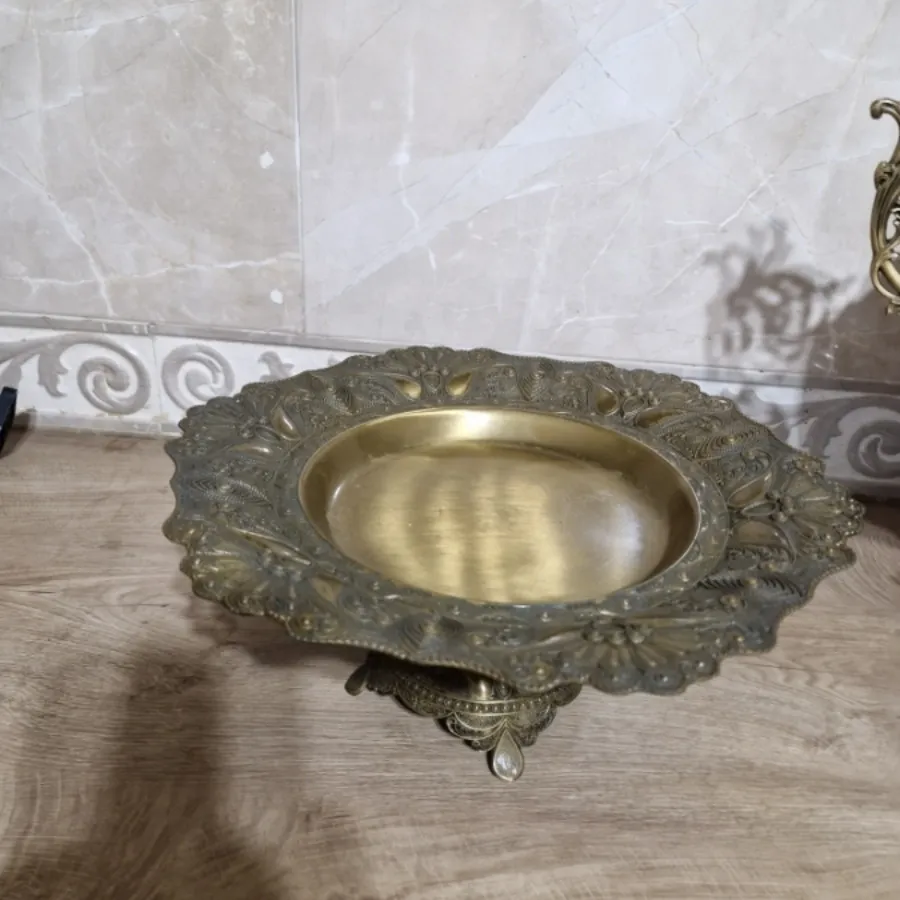 شیرینی خوری جنس پیوتر