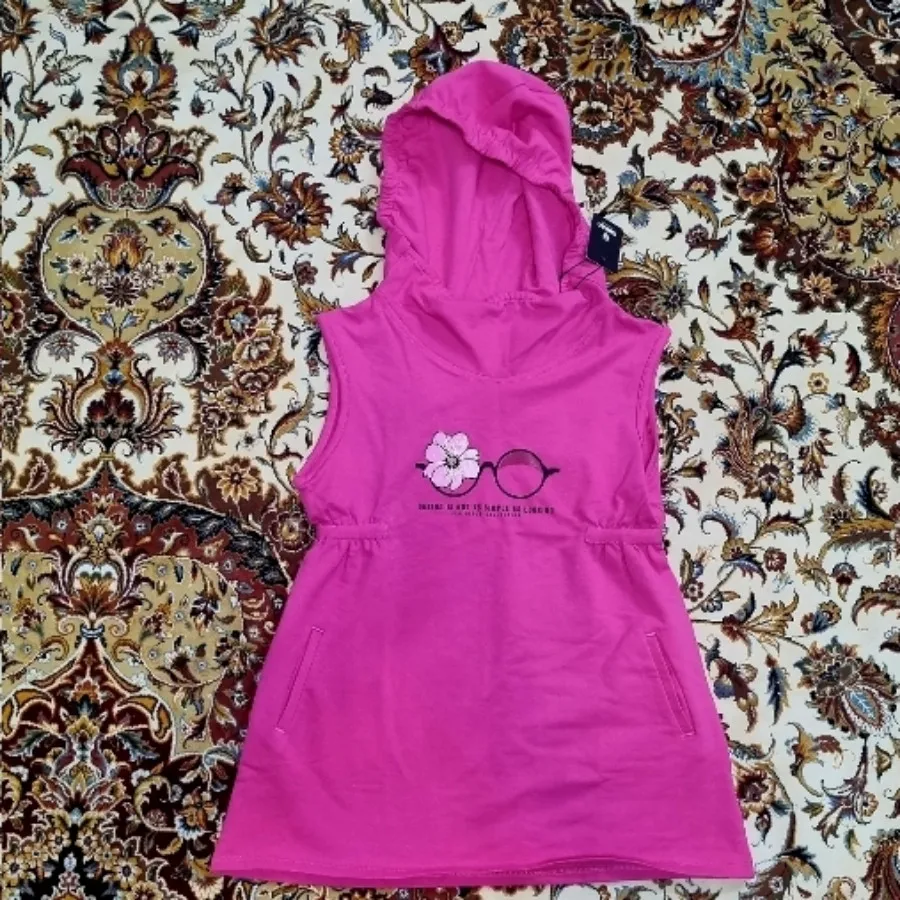 هودی کلاه‌دار