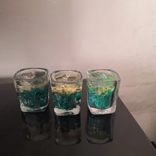سه عدد شمع