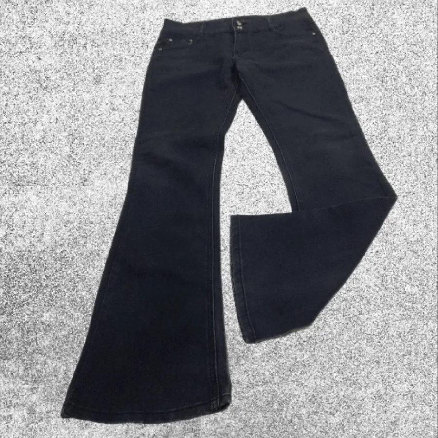 شلوار جین دم پا