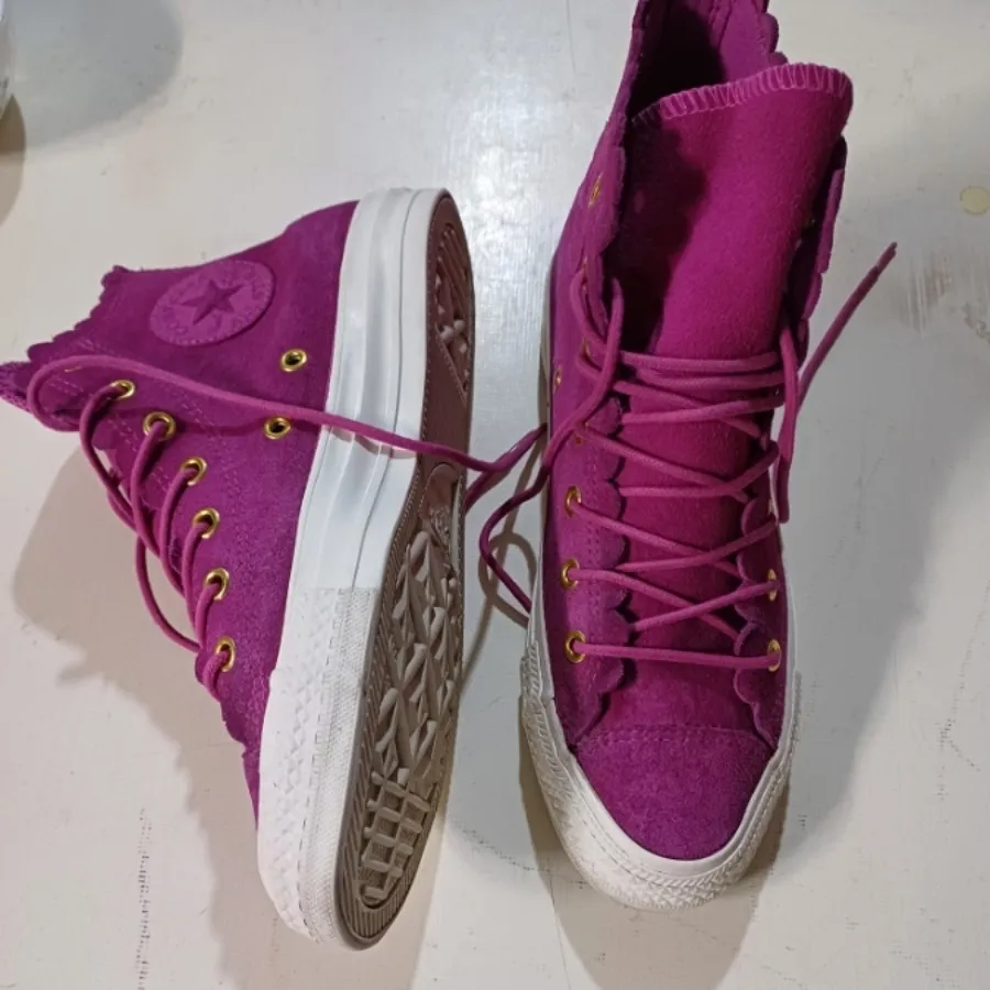 کتونی کانورس سایز 38