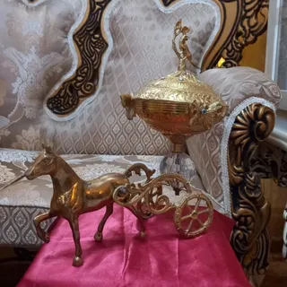 آجیل خوری