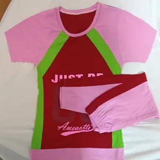 تیشرت شلوارک ورزشی