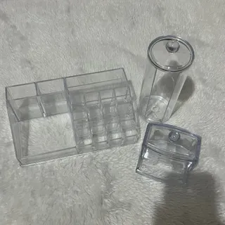 استند ارایشی