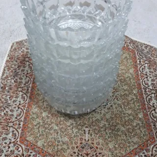 میوه خوری و کاسه