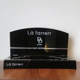 استند لوازم آرایش