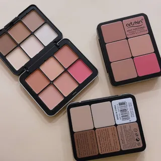 هایلایتر و رژگونه