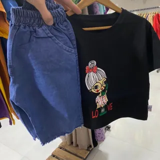 کراپ شلوارک بچگانه